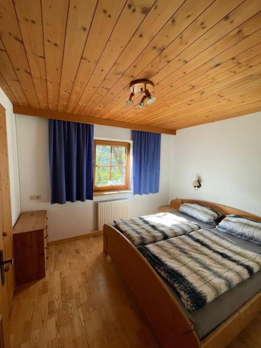 Alpine Cottage With Exceptional View Mayrhofen Eksteriør billede
